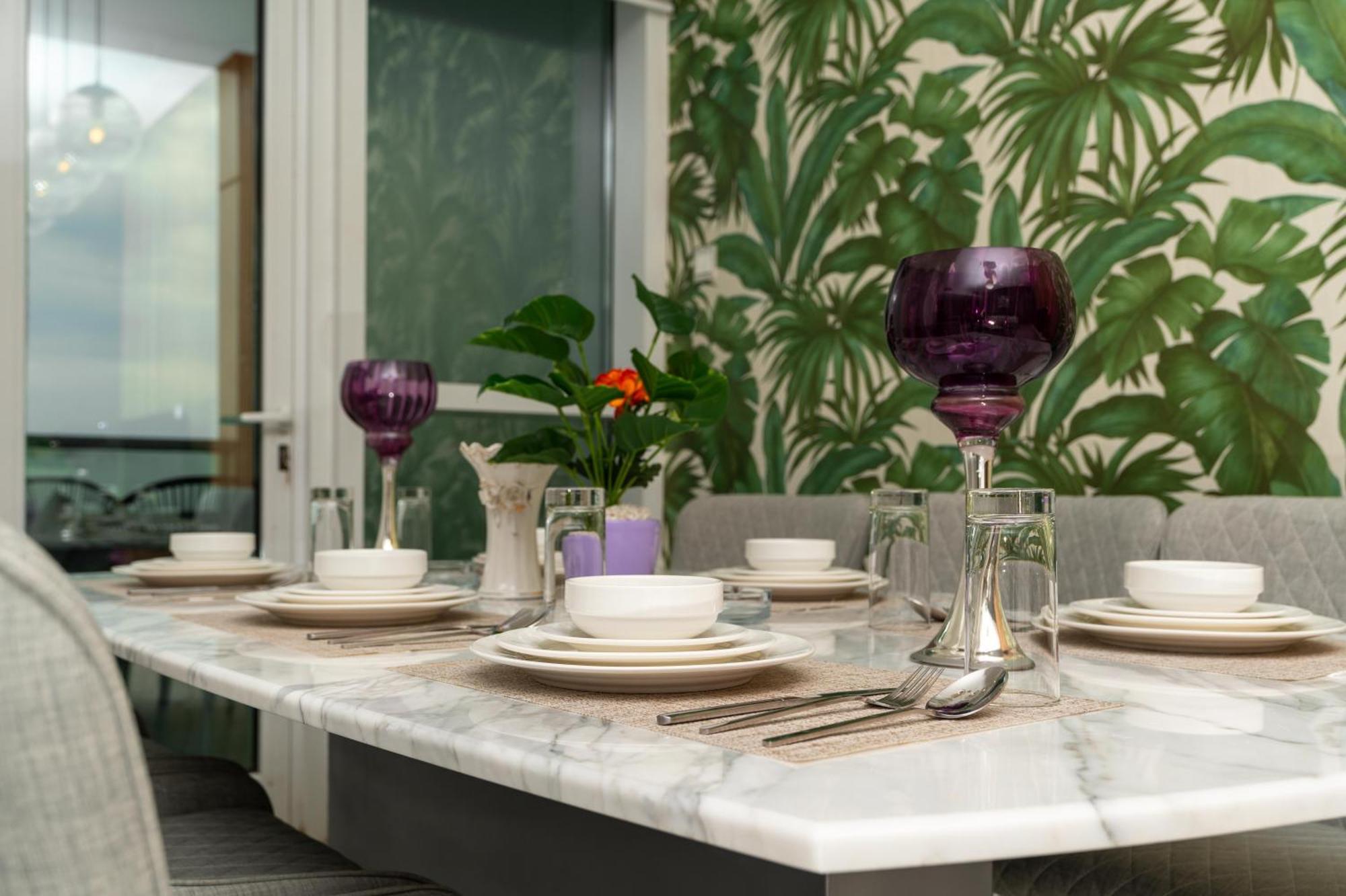 Samaya Homes - Marina Walk Luxury Дубай
